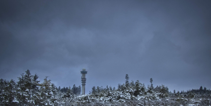 Koncem týdne se ochladí, noci budou mrazivé a sněžit může i v nižších polohách