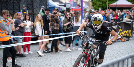 Svatohorský Downtown Příbram je adrenalinová jízda městem pod Svatou Horou