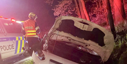 Řidič měl dvě promile, před Příbramí havaroval a vyjel mimo silnici