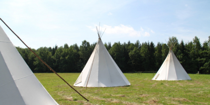 Dětský tábor ze seriálu Vyprávěj čelil vandalskému útoku