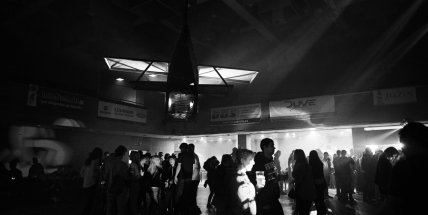 Elektro Kačeři představí v listopadu dvě DJ legendy