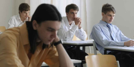 Změny maturit? Technické školy řeší AI, téma i smysl. Příbramský ředitel varuje před unáhleností