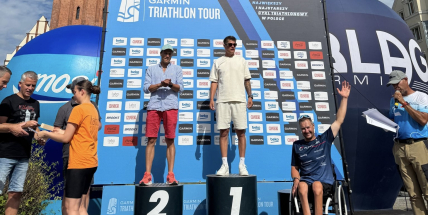 Paratriatlonista Tománek zaskočil soupeře a bere bronz mezi zdravými