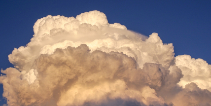 Meteorologové vydali varování: V Čechách hrozí silné bouřky s přívalovým deštěm