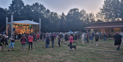 Kozy Fest & Cup slaví patnáct let sportem, pivem a punkem