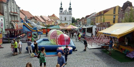 Třídenní pouť v Březnici: přijďte za zábavou i tradicí