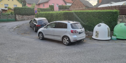 Komunikace není parkoviště: Když zábor ohrožuje průjezdnost i férovost