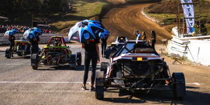 Poslední závod Mistrovství ČR v Autocrossu ovládne Sedlčany