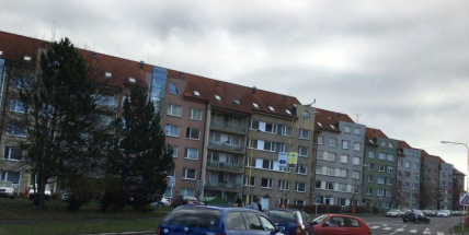 V Milínské se srazily dva vozy, jeden řidič nedal přednost