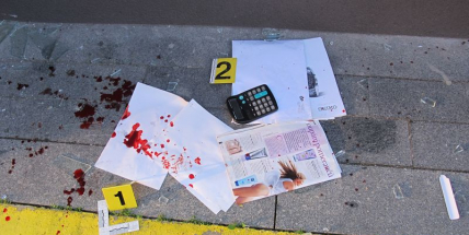 Zloděj se zranil, když vykrádal zlatnictví, zavolal si i sanitku