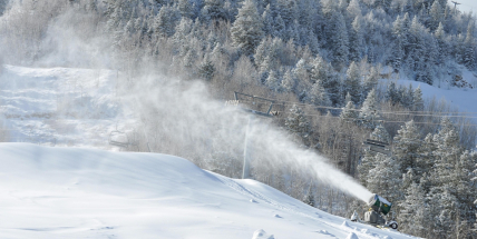 Středočeské skiareály se chystají na sezonu, investovaly hlavně do zasněžování