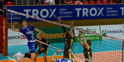 Karlovarsko zvítězilo v Příbrami 3:1. Kocouři začali skvěle, pak přišel obrat