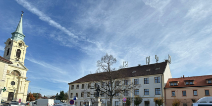 Revitalizace náměstí J. A. Alise se zatím odkládá. Město čeká na průzkum podloží