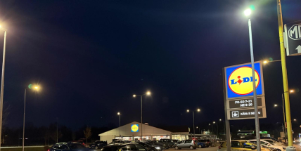 Poplatek za parkování u supermarketů? V Příbrami zatím ne