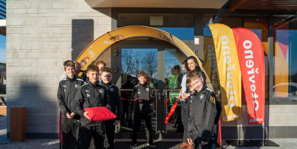 Zlaté oblouky zamířily do stříbrné Příbrami. McDonald’s doplňuje fastfoodovou mapu regionu