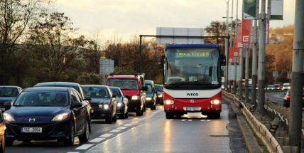 Lidovky: Otevření Blanky zbrzdilo příjezd do Prahy po Strakonické