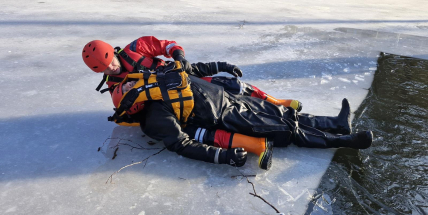 Pohyb na tenkém ledě může být velkým rizikem