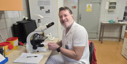 Záškrt se vrací. Nebezpečná nemoc může ohrozit dýchání i srdce, varuje primář Prusík