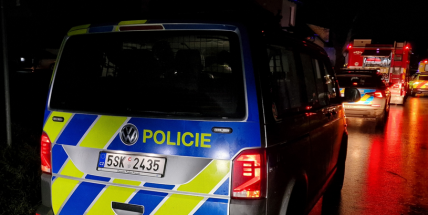 V Příbrami se ve Zdabořské ulici srazily dva osobní vozy