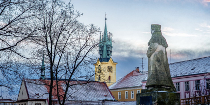 Potlesk, dražba i podnět státnímu zastupitelství. Příbram zažila bouřlivé jednání zastupitelstva