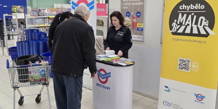 Stačila vteřina. V Příbrami ukázali, jak blízko může být nehoda