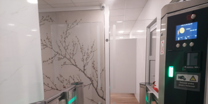 Konečně! Toalety v Jiráskových sadech po dlouhé rekonstrukci otevřeny. Lidé to vítají