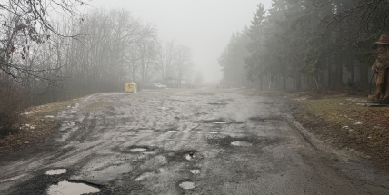 Konec bláta a chaosu v Orlově. Příbram vybuduje nové parkoviště pro Brdy