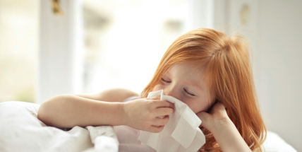 Počty nemocných chřipkou ubývají, ale stále se podle hygieniků pohybují ve vysokých číslech