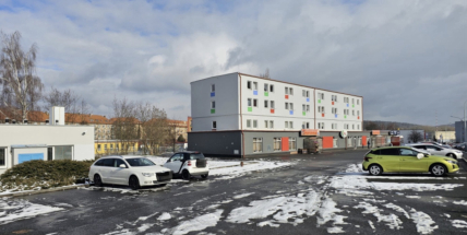 Konečně jasno? Příbram po letech řeší parkoviště u LEKA. Firma chce směnu, radnice doplatky