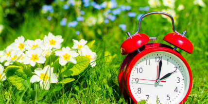 Nejkratší noc roku přijde dřív. Změna času přichází už 29. března