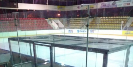 Zimní stadion má nové stanoviště pro časoměřiče