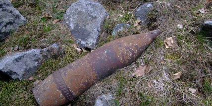 Pyrotechnik v Brdech likvidoval munici ostřelem na místě