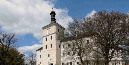 Středočeské památky zahájí novou sezonu, návštěvníci si připlatí na vstupném