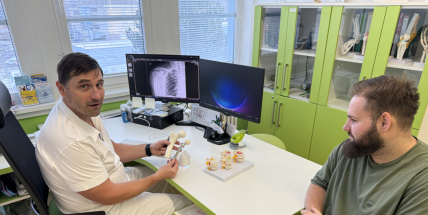 MUDr. Daniel Bělík: Vrací hráče zpět na led. Bezpečně, rychle a s respektem k tělu