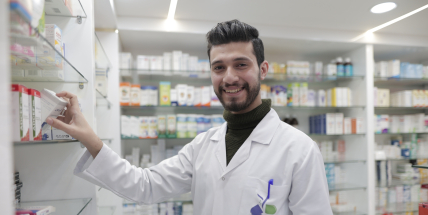 Kde o velikonočních svátcích nakoupíte a kde seženete léky?