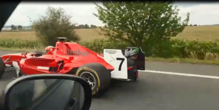 Trest pro řidiče formule, se synem se odvolali