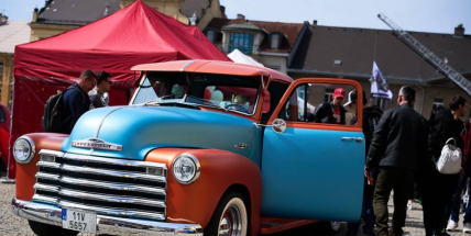 Tipy na víkend: Zahájení sezóny pro turisty i milovníky motorových vozidel!