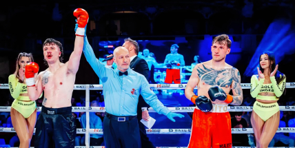 Kotrč rozdrtil Lucernu: soupeře poslal k zemi ve 3. kole a dál jede bez porážky