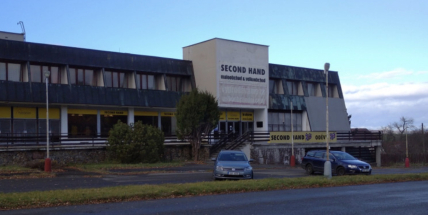 Motel Halda v Dubenci: Brutalistická ikona, filmová hvězda i symbol „západu“ na Příbramsku