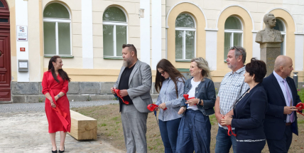 /FOTO, VIDEO/ Proměna za desítky milionů je hotová. Jiráskovy sady se otevřely lidem