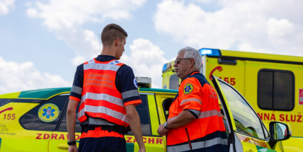 Česko má po víkendu nový teplotní rekord 41,9 stupně, ale lidé kolabovali, pět utonulo