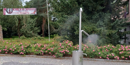 Na nádraží si doplníte pitnou vodu nebo osvěžíte. S nápadem přišli dobříšští školáci