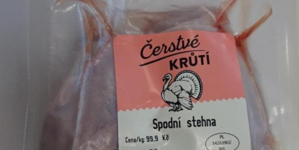 Salmonela v krůtím mase z Polska. Inspekce varuje: Nekonzumujte zásoby z mrazáku