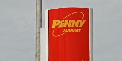 Technické služby převzaly reklamu na veřejném osvětlení, zatím jen část