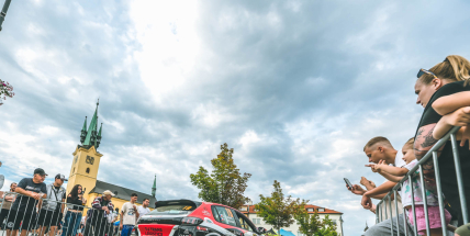 Soutěž: Vyhrajte dvakrát dvě VIP vstupenky na zahájení Silmet Rally Příbram