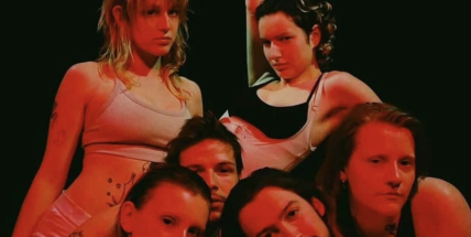 Galerie Františka Drtikola otevřela výstavu o intimitě, identitě i společenských stereotypech