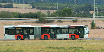 Změny pro cestující po prázdninách: Příbramsko čeká návrat školních spojů i změny v pražském metru