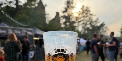 Vrškamýk provoní pivo a rozezní rock. Zřícenina ožije už po jedenácté