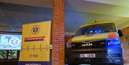 Středočeská záchranka má deset nových sanitek za 45 milionů