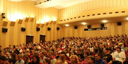 Prach a broky vyprodaly příbramské kino